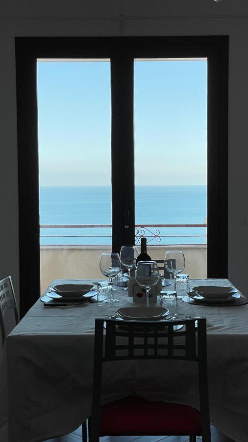 Baia Aurora Villa เลโตยานนี ภายนอก รูปภาพ