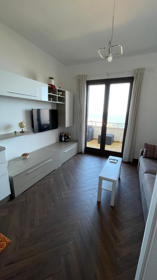 Baia Aurora Villa เลโตยานนี ภายนอก รูปภาพ